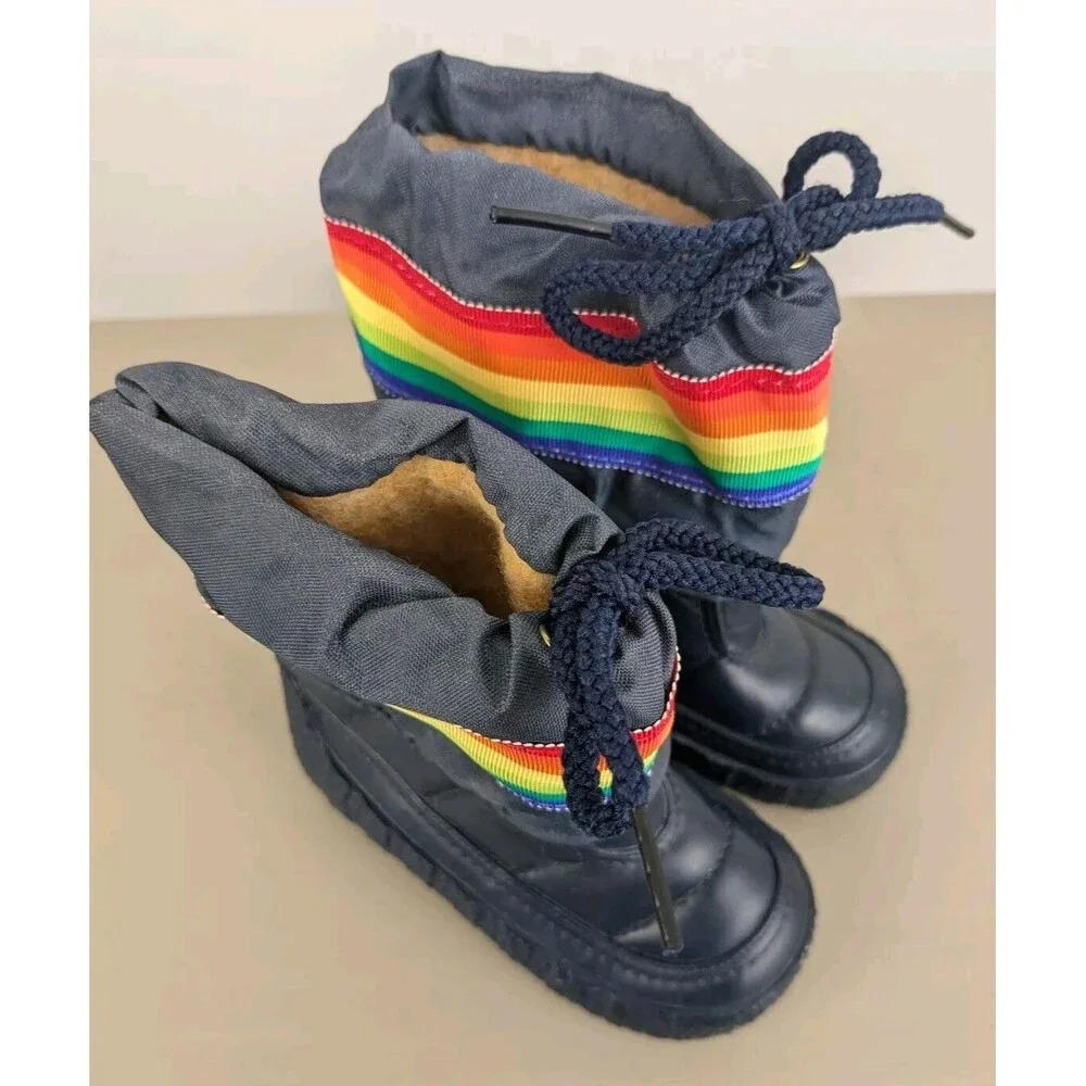 Vintage 70s 80s Rainbow Stripe Kids Unisex 6 Rain Snow Boots Waterproof USA Moon